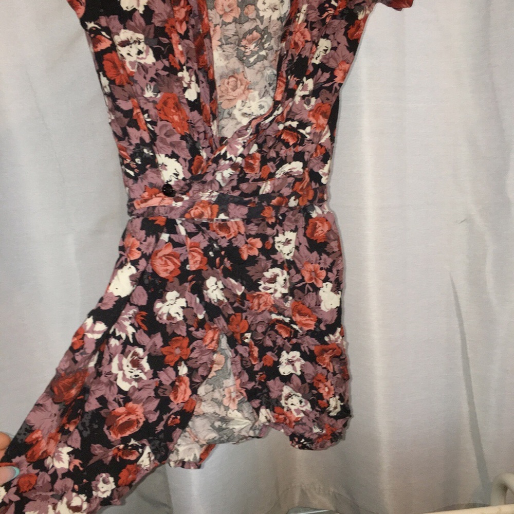 Vintage Petite Floral Wrap Around Dress